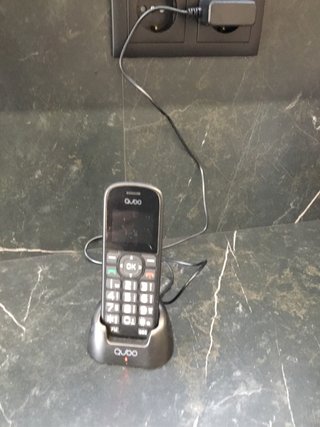 Teléfono Qubo Senior Poco Uso