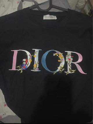 Camiseta Dior Bordada Multicolor Negra