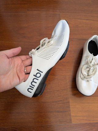 Zapatillas NIMBL LACES talla 42.5