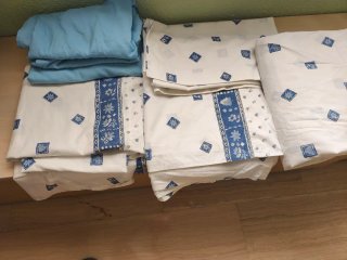 Dos juegos de cama de 90
