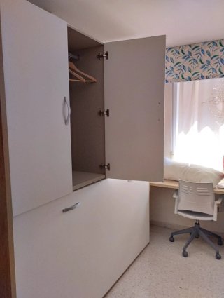 Armario modular con cama abatible