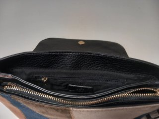 Bolso bandolera Parfois patchwork. Sin estrenar.