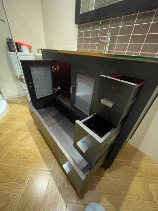 Mueble de baño madera y cristal
