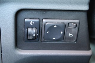 Nissan NV200 1.5 DCI 86 COMBI (2010)