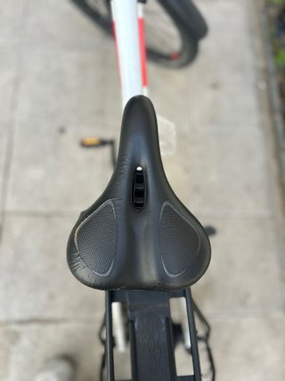 Bicicleta eléctrica Rockrider E-ST 100