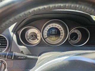 Mercedes-Benz Clase C 2011