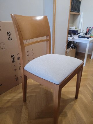 Mesa comedor extensible y 6 sillas madera clara