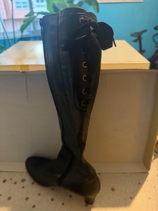 Botas altas UNISA negras