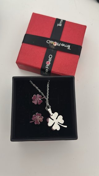 Conjunto Plata Colgante y Pendientes Trébol