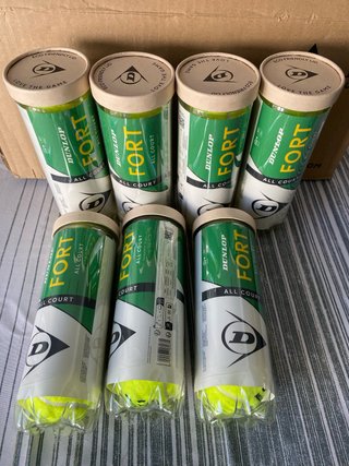 7 confezioni di palline da tennis Dunlop Fort