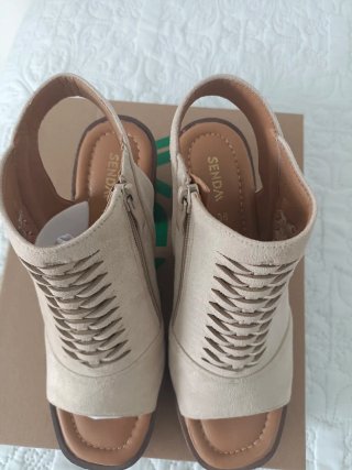 Sandalias mujer poco uso