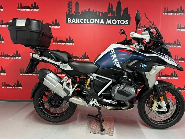 BMW R 1250 GS DEL AÑO 2023 !!! SOLO 4000 KM. !!!