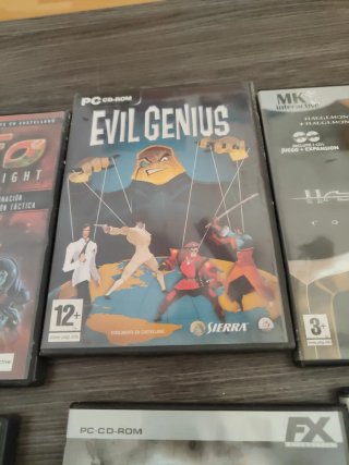 Pack 6 Juegos PC: BloodRayne, UFO, Evil Genius, Ru