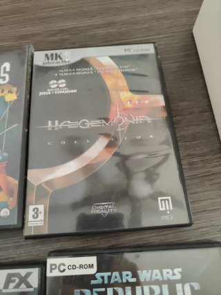 Pack 6 Juegos PC: BloodRayne, UFO, Evil Genius, Ru
