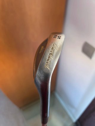 Cleveland CG14 Wedge 52° y 56° Zip Grooves