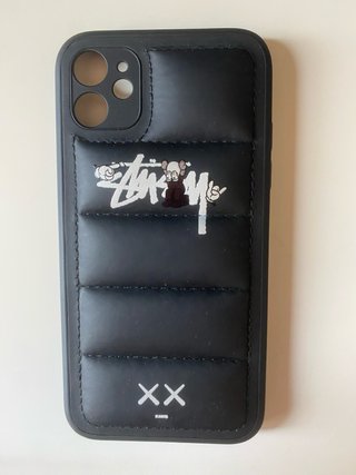 Funda iPhone 11 Stussy