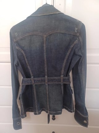 Cazadora vaquera Zara Talla S Trf