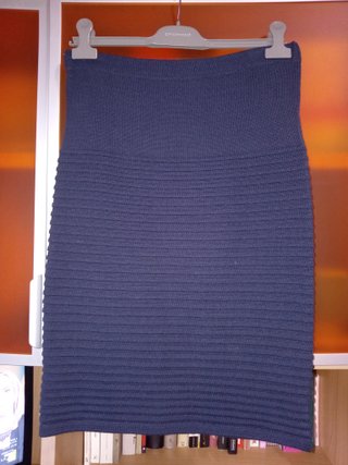 Gonna blu vintage lavorata in maglia