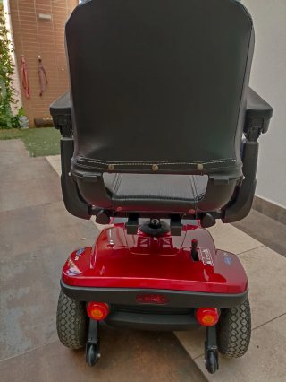 Scooter Invacare Leo Rojo
