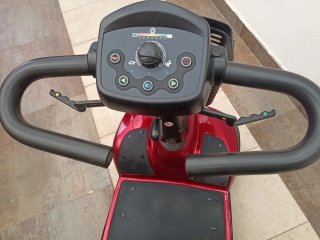Scooter Invacare Leo Rojo