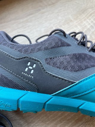 Zapatillas Trail Haglöfs Gris/Turquesa