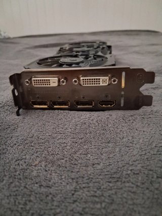 GeForce GTX 960 Windforce 4 gb