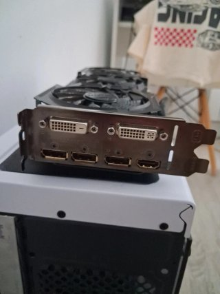 GeForce GTX 960 Windforce 4 gb