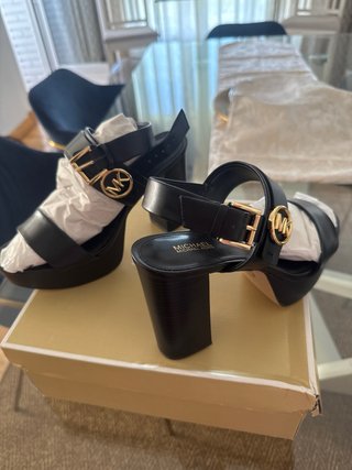 Sandalias Michael Kors Talla 39 (US 8)