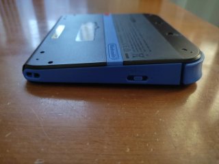 Nintendo 2DS Nera con Custodia e Caricatore