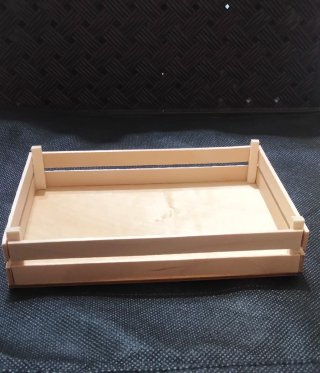 Cassetta contenitore in legno  13,5 x 10 x 3 cm