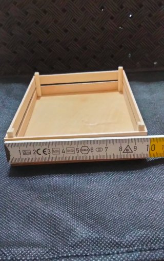 Cassetta contenitore in legno  13,5 x 10 x 3 cm