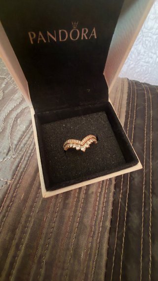 Conjunto Anillos Pandora Corazón y Tiara