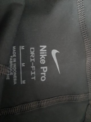 Nike Pro Mujer Talla M Sin Estrenar
