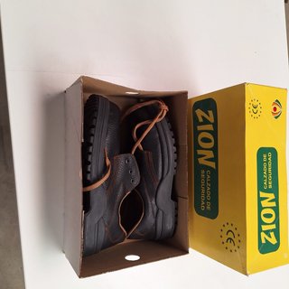 Zapatos de seguridad ZION negros sin estrenar