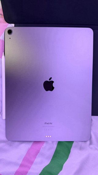 iPad Air 13” M2 128GB Apple pencil pro, smartfolio