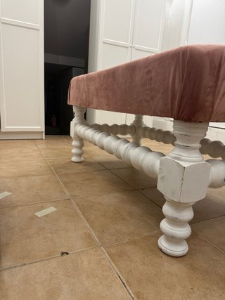 Descalzador/Sillón pie de cama terciopelo rosa