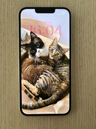 iPhone 13 86% BATERIA