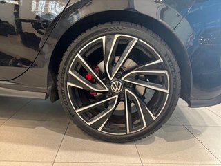 Volkswagen Golf GTI 2.0 TSI 180 kW (245 CV) DSG