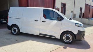 Opel Vivaro etiquetaC- IVA DEDUCIBLE-FINANCIACION