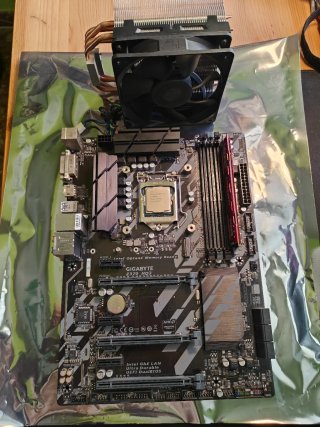 Intel i5 8600k + Placa Base + ram 16gb + disipador
