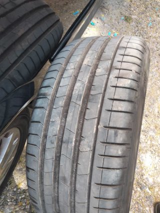 Neumáticos 245/40/19 Pirelli pezero al 85 por cien