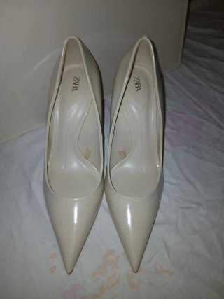 Tacones Zara Beige