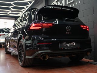 VOLKSWAGEN Golf GTI Clubsport 2.0 TSI 221kW 300CV