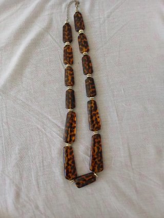 Lote Bisutería Pulseras y collares Varios Modelos