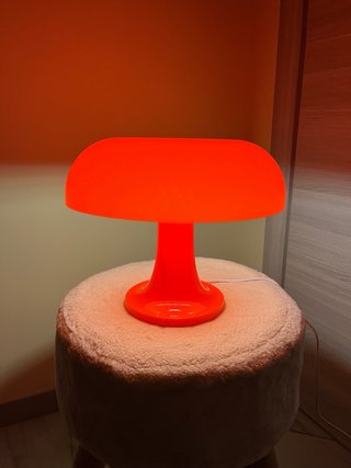 Lámpara de mesa estilo Space Age naranja