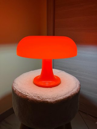 Lámpara de mesa estilo Space Age naranja