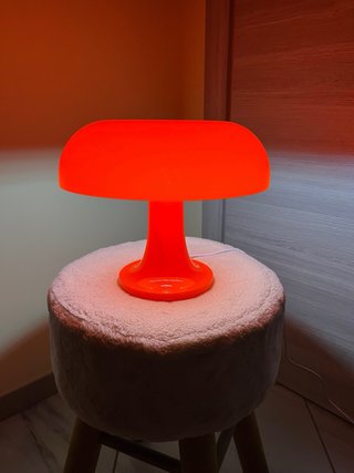 Lámpara de mesa estilo Space Age naranja