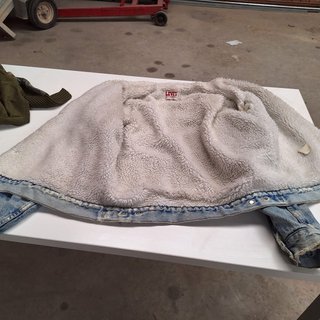 Cazadora vaquera Levi's forrada