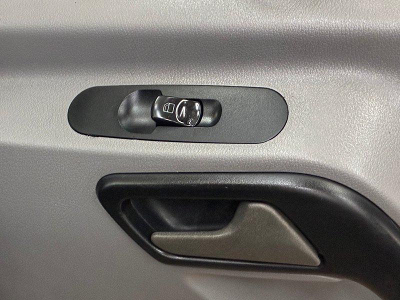 Mercedes-Benz Sprinter 2017, foto 19