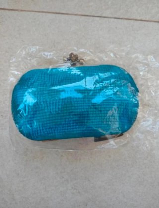 Bolso de mano azul sin estrenar